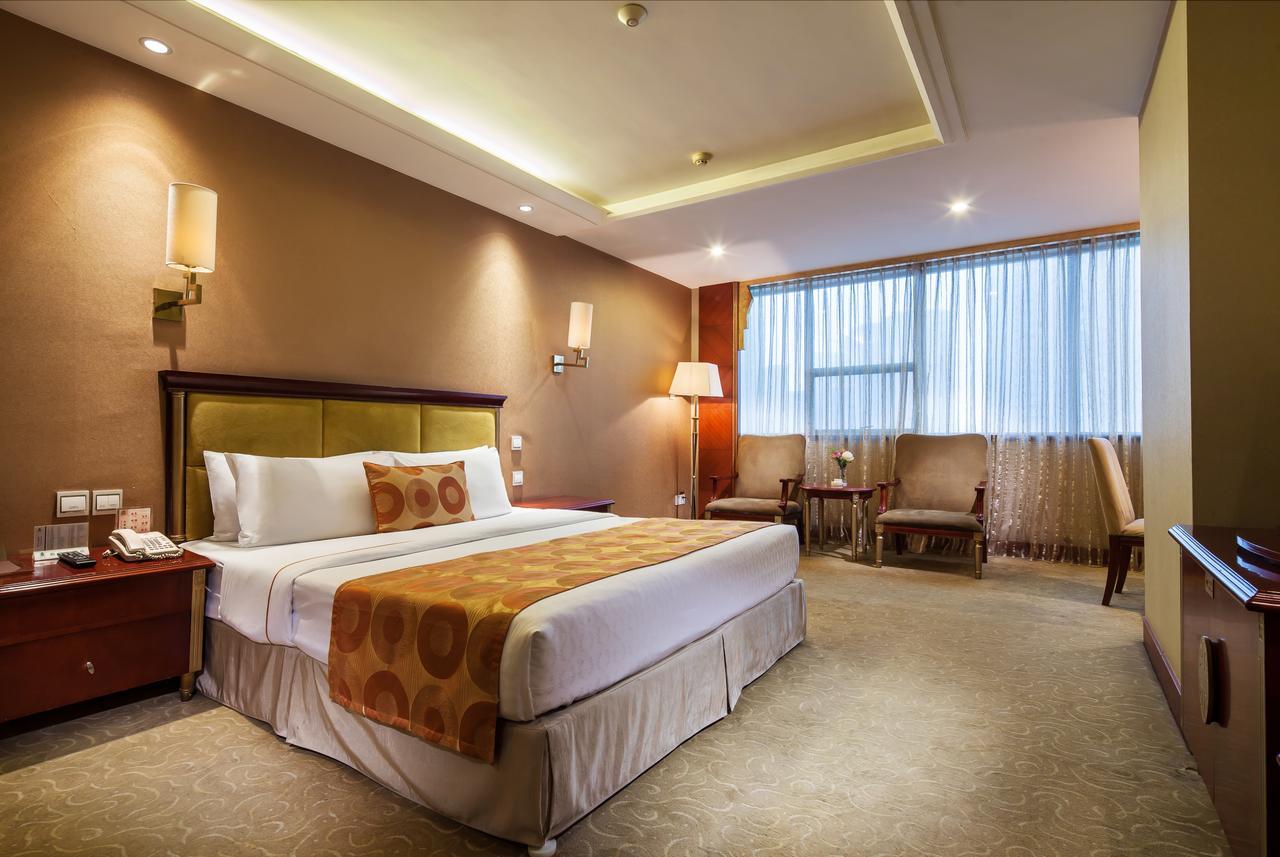 Chengdu Xinliang Hotel Room photo